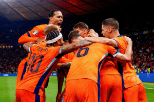 舍夫勒,杆刷新纪录,领先休斯敦,开云彩票,互动竞猜平台,在线娱乐,预测挑战,开云彩票APP下载